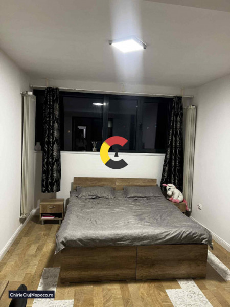 Apartament (living-bucatarie și dormitor) bloc nou zona străzii Horea 