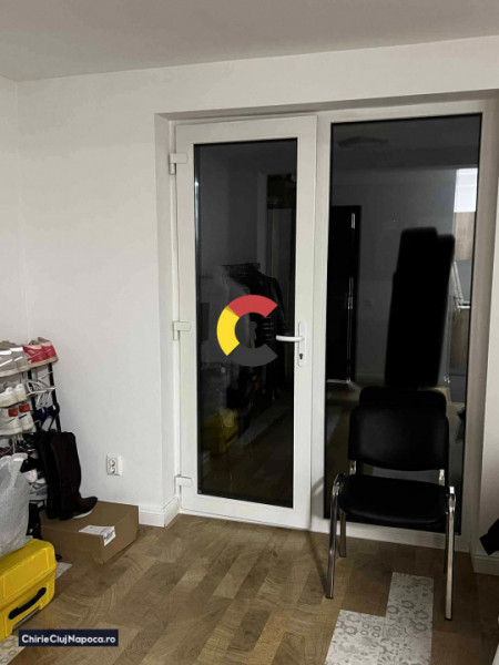 Apartament (living-bucatarie și dormitor) bloc nou zona străzii Horea 