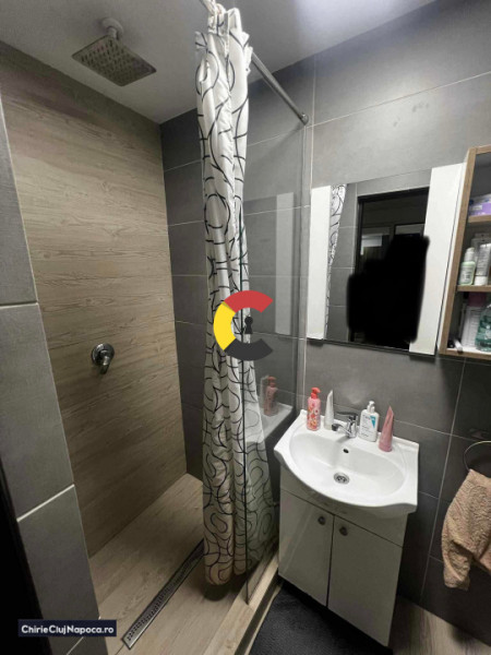 Apartament (living-bucatarie și dormitor) bloc nou zona străzii Horea 