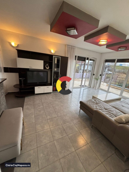 Penthouse spațios și luminos cu 2 camere • Terasă de 60 mp