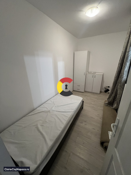Apartament 2 camere decomandate, Florești, Zona Cetății 