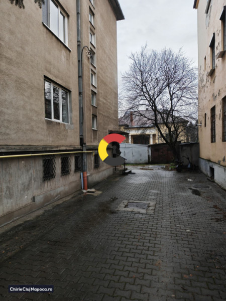 2 CAMERE DECOMANDATE - LANGA PARCUL CENTRAL - GARAJ SI UN LOC DE PARCARE INCLUS!