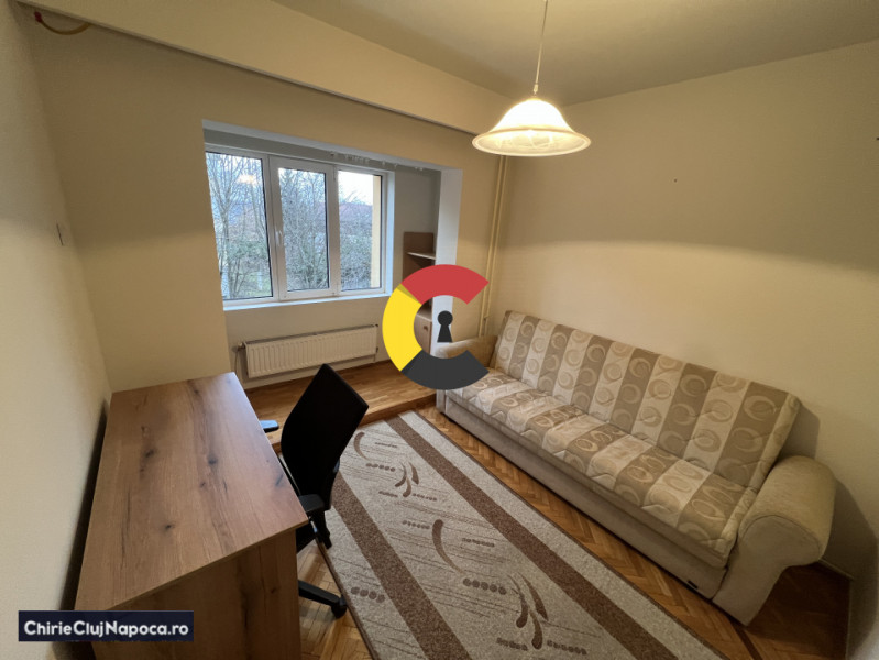 UMF, Apartament 3 camere decomandate + 2 balcoane + parcare 