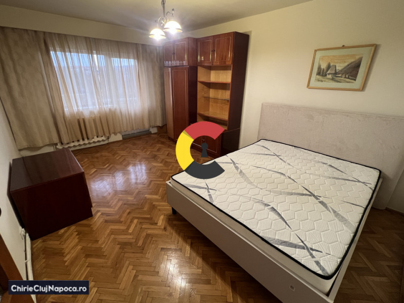 UMF, Apartament 3 camere decomandate + 2 balcoane + parcare 