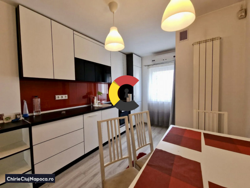 Apartament cu 3 camere, Zorilor, zona Spitalul de Recuperare, parcare