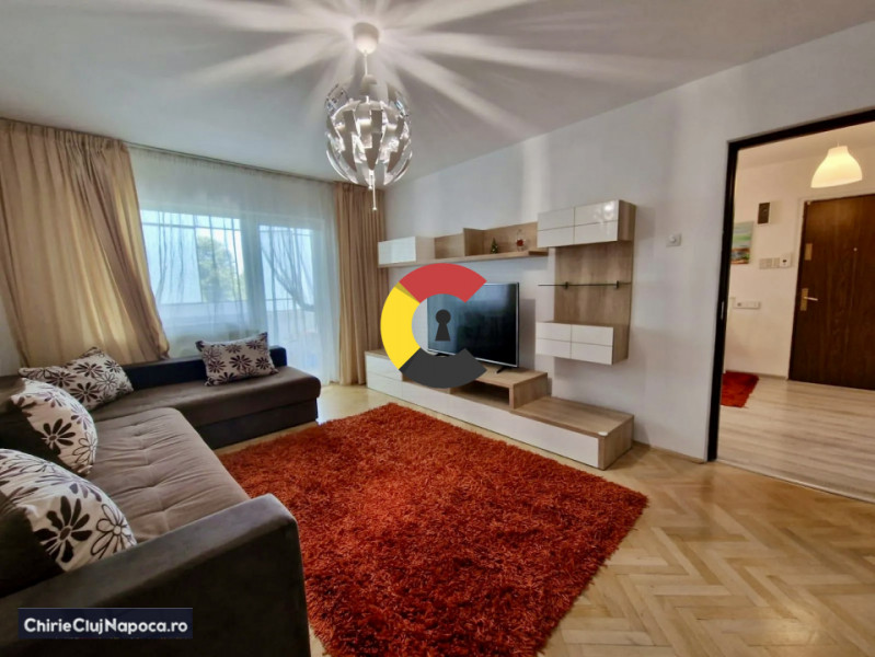 Apartament cu 3 camere, Zorilor, zona Spitalul de Recuperare, parcare