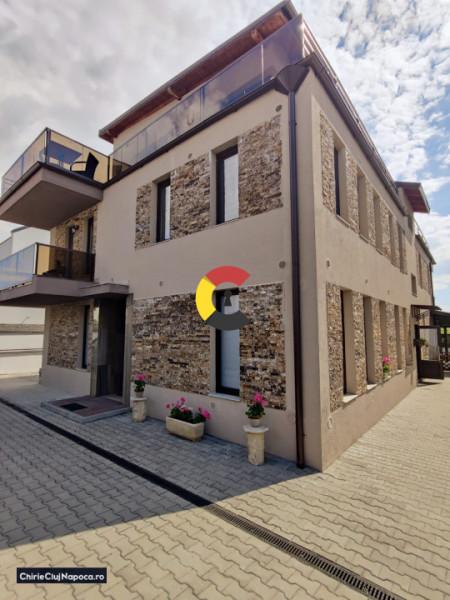 Apartament lux compus din 2 dormitoare + living cu bucătărie + terasă 