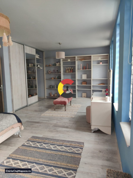 Apartament lux compus din 2 dormitoare + living cu bucătărie + terasă 