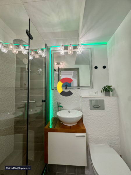 Garsoniera moderna, pretabila de investiție, zona Pod Ira, parcare