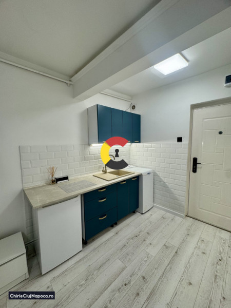 Garsoniera moderna, pretabila de investiție, zona Pod Ira, parcare