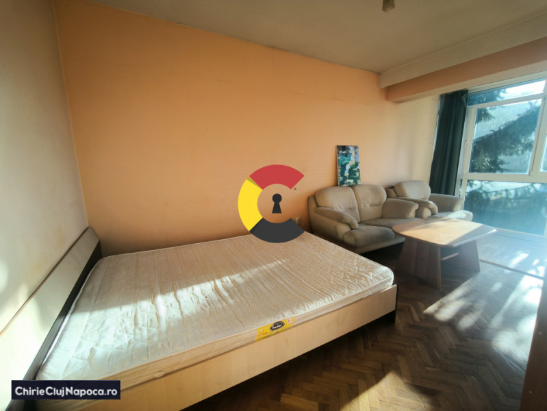 Ap. studentesc cu 3 camere, zona Big Belly/USAMV, 2 statii de Centru