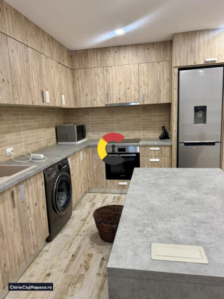 Apartament cu 2 camere, Gruia, zona 7 strazi, parcare subterana 