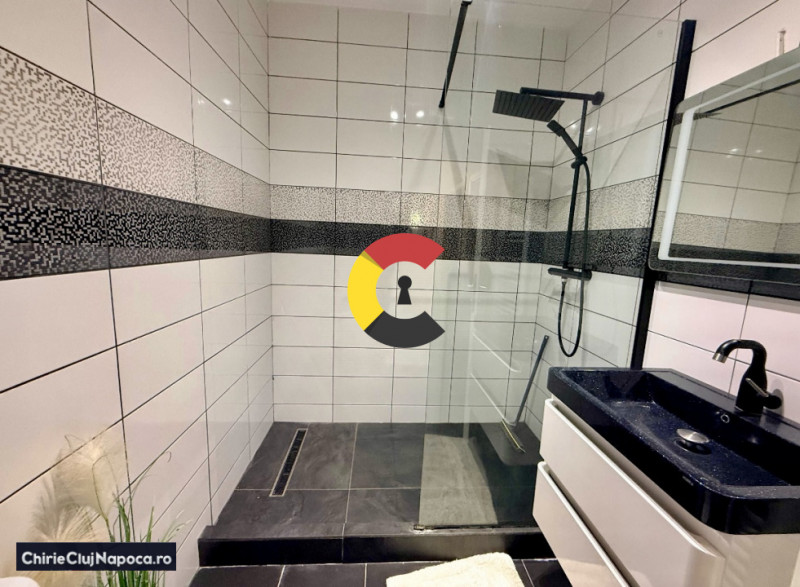 Apartament cu 3 camere, Europa, zona Leroy Merlin, parcare subterană 