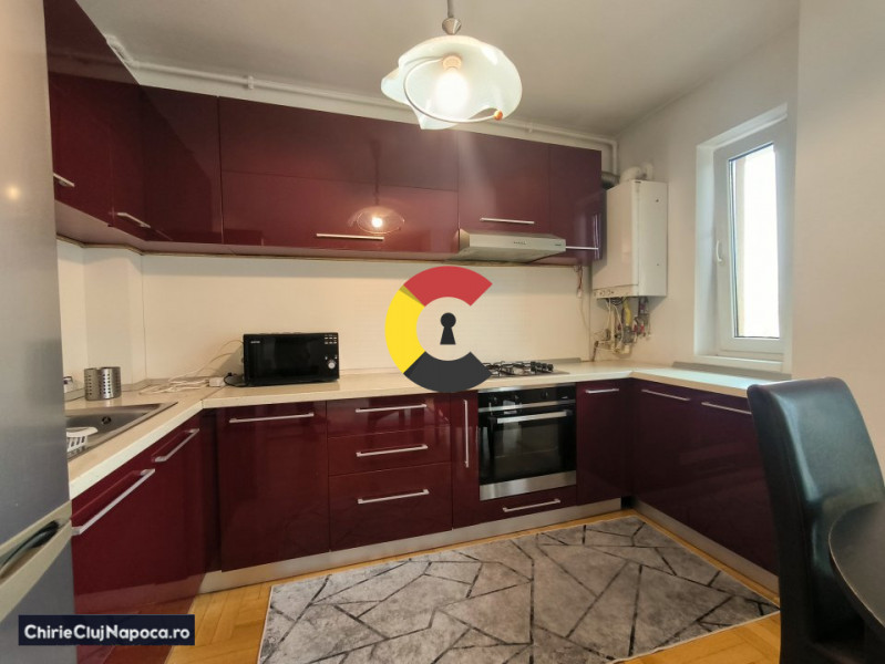 Ap. spațios cu 3 camere+2 bai, garaj, zona strazii Brancusi/Gheorgheni