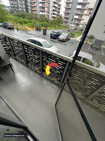 Apartament fain cu 2 camere deco + parcare, bloc nou, zona VIVO 