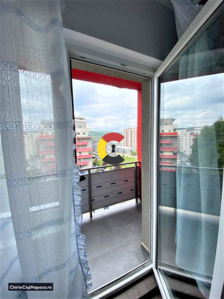 APARTAMENT CU 3 DORMITOARE, BUCATARIE SI 2 BAI - ZONA BMW/VIVO!