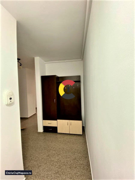 APARTAMENT CU 3 DORMITOARE, BUCATARIE SI 2 BAI - ZONA BMW/VIVO!