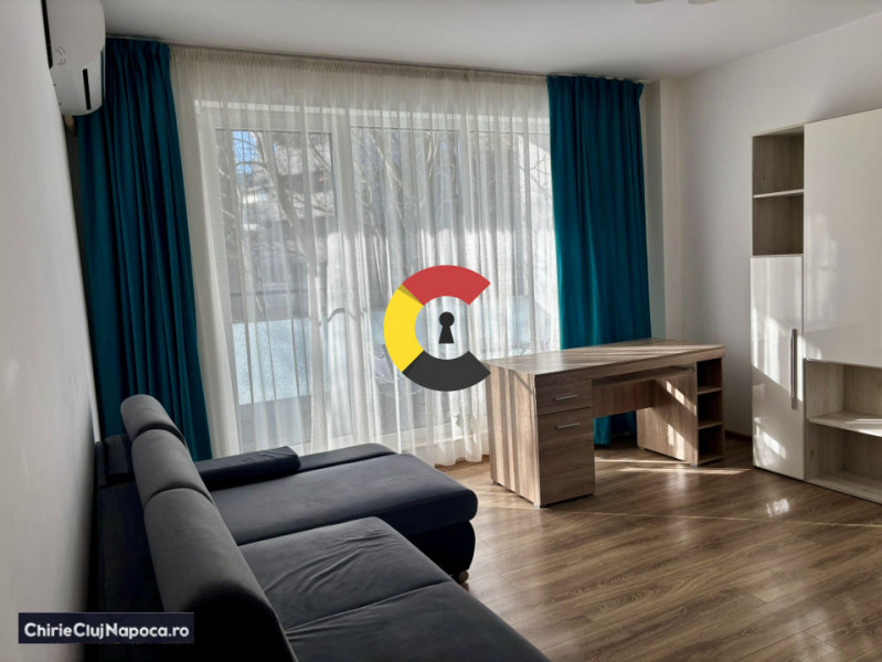 Apartament cu 2 camere si terasa, Andrei Muresanu, zona Observator, parcare