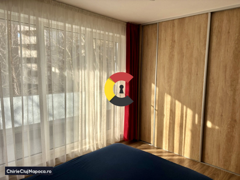 Apartament cu 2 camere si terasa, Andrei Muresanu, zona Observator, parcare