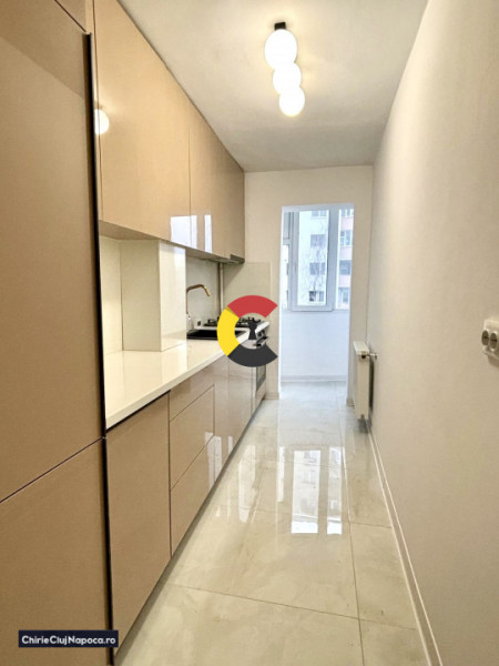 Apart. cu 4 camere la cheie• Complet renovat • zona izlazului Manastur