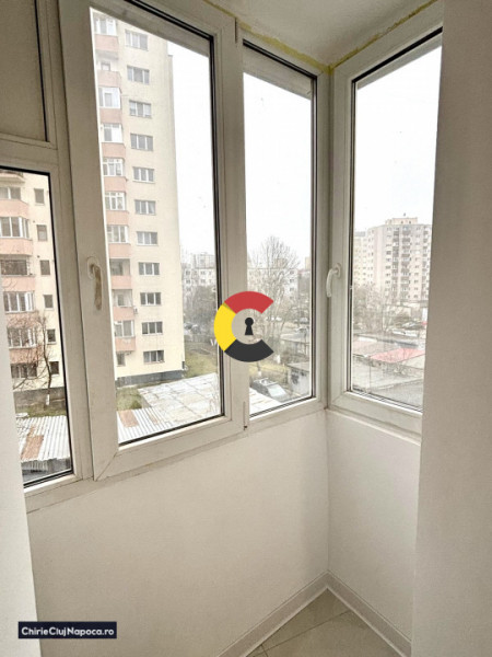 Apart. cu 4 camere la cheie• Complet renovat • zona izlazului Manastur