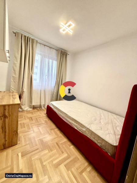 Apart. cu 4 camere la cheie• Complet renovat • zona izlazului Manastur