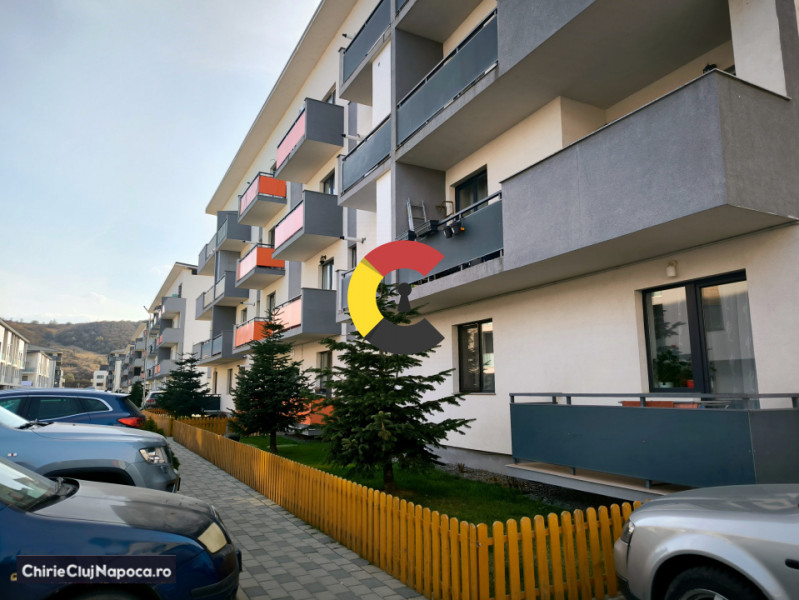 Apart. cu 2 camere + parcare, str Șesul de sus langa Profi City