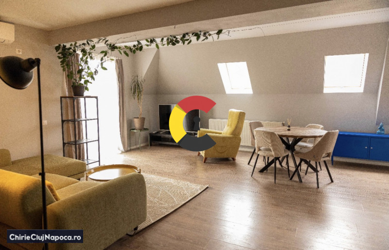 Apartament spatios cu 3 camere  • AC • Parcare • 