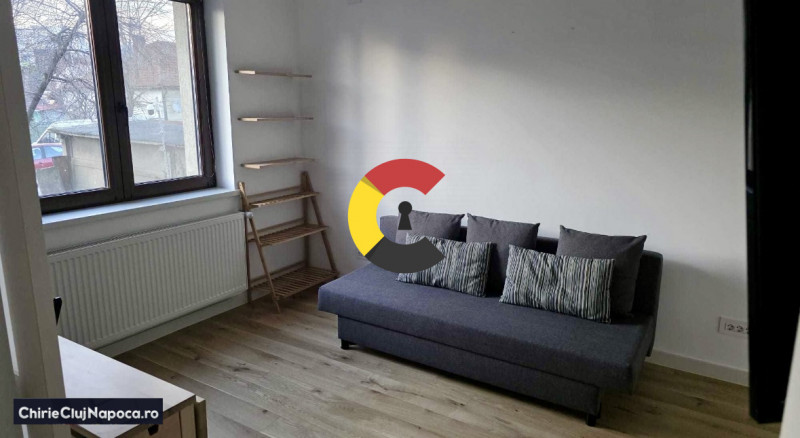 Apartament cu 2 camere, Semicentral, zona Traian, parcare proprie