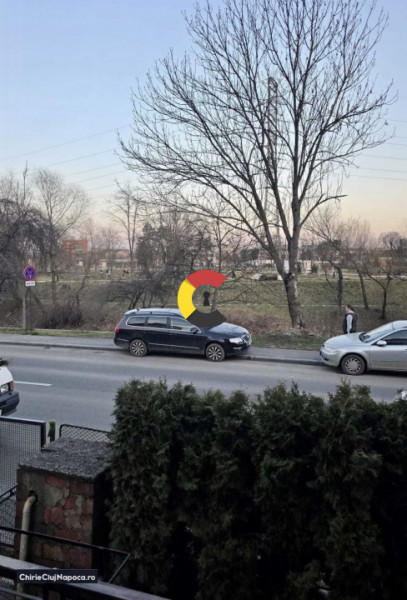 Apartament cu 2 camere, Semicentral, zona Traian, parcare proprie