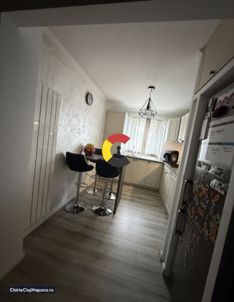 Vânzare apartament 3 camere decomandate • 65 mp • 2 băi • Iulius Mall