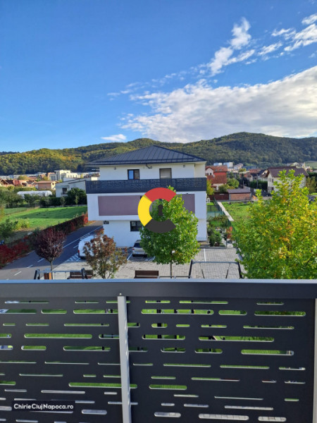 Apart. deosebit cu 2 camere, str Avram Iancu, 5 min cu masina de VIVO