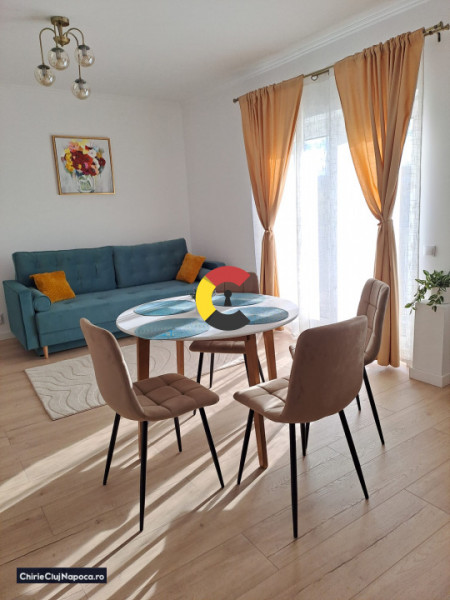 Apart. deosebit cu 2 camere, str Avram Iancu, 5 min cu masina de VIVO