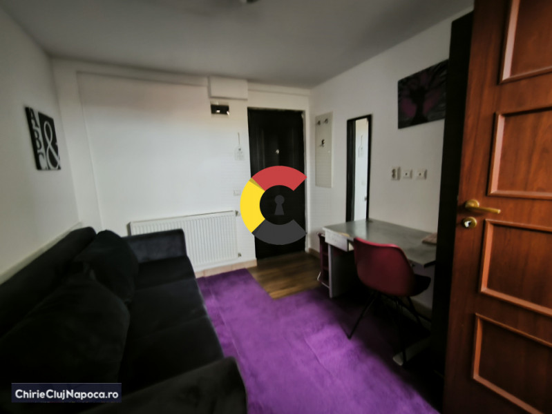 Garsonieră micuță studențească la casă zona Kaufland Mărăști, 