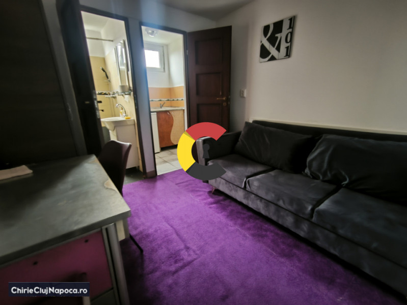 Garsonieră micuță studențească la casă zona Kaufland Mărăști, 