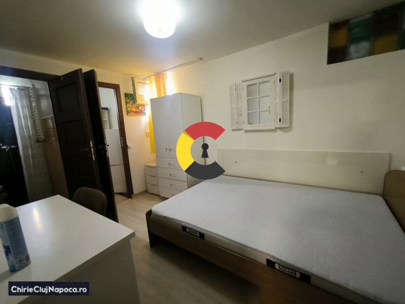 Garsonieră micuță studențească la casă zona Kaufland Mărăști, 