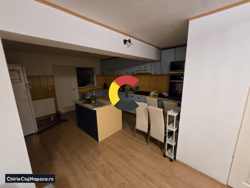 Casă individuală cu 5 camere • 200 mp utili • cartier Dâmbul Rotund