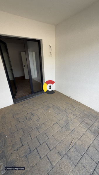 Ap finisat cu 2 camere+terasa | zona Tineretului - Florești 