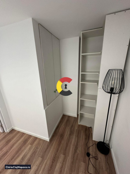 T. Mosoiu | Ap la casa zona Facultății de Drept | intrare separat, curte comuna