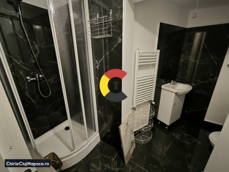 Apart. (living-bucatarie, dormitor)+acces curte, Cart. Andr. Muresanu 