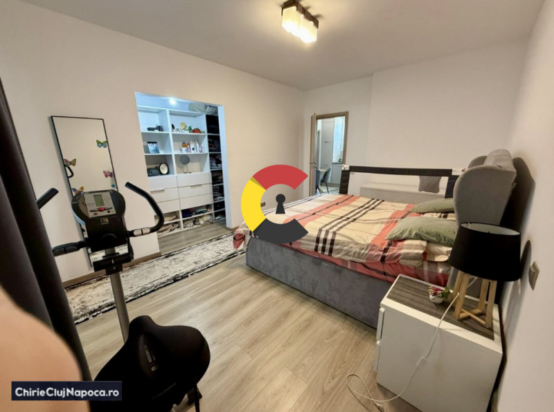 Apartment cu 2 camere si balcon, Borhanci, zona Dr. Max, parcare