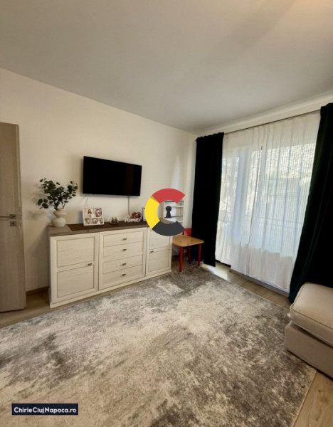 Apartment cu 2 camere si balcon, Borhanci, zona Dr. Max, parcare