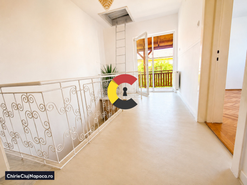 Casa spatioasa, destinatie flexibila, 3 parcari, Cart Andrei Muresanu 