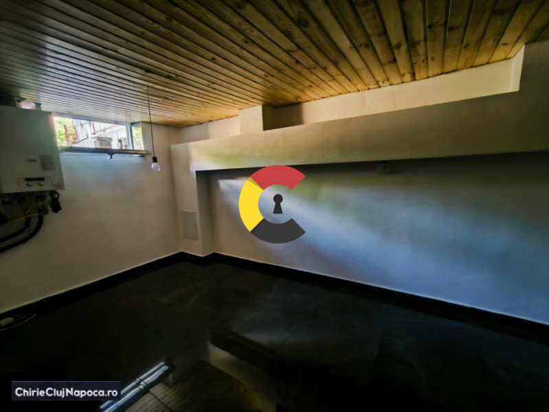 Casa spatioasa, destinatie flexibila, 3 parcari, Cart Andrei Muresanu 