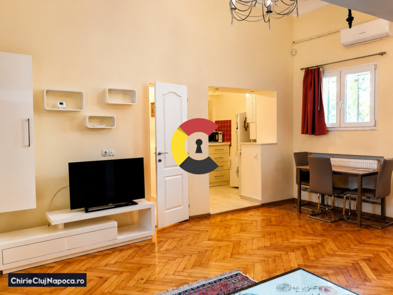 Stylish Apartment in the Heart of Cluj – Matei Corvin street