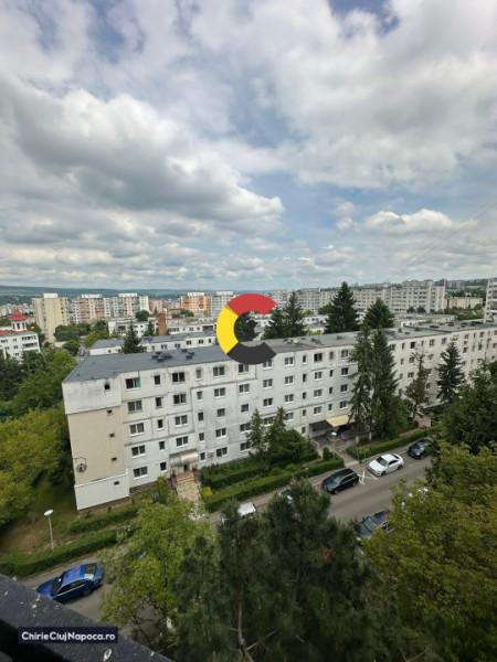 Vând garsonieră | MANASTUR | Parang | et intermediar 