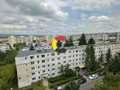 Vând garsonieră | MANASTUR | Parang | et intermediar 