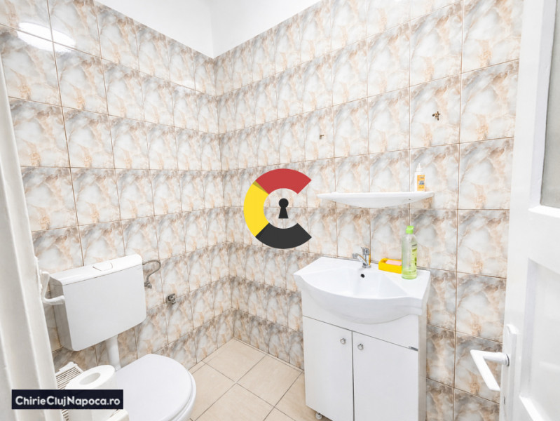 Casa spatioasa, destinatie flexibila, 3 parcari, Cart Andrei Muresanu 