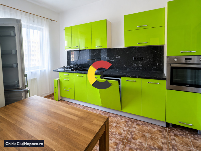 Casa spatioasa, destinatie flexibila, 3 parcari, Cart Andrei Muresanu 