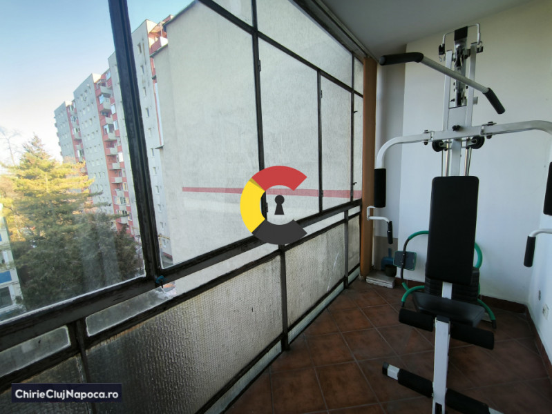 Ap. studentesc cu 3 camere, zona Big Belly/USAMV, 2 statii de Centru